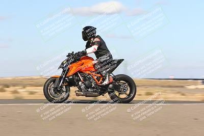 media/Nov-03-2024-TrackDaz (Sun) [[44580f4982]]/C Group/1240pm (Wheelie Bump)/